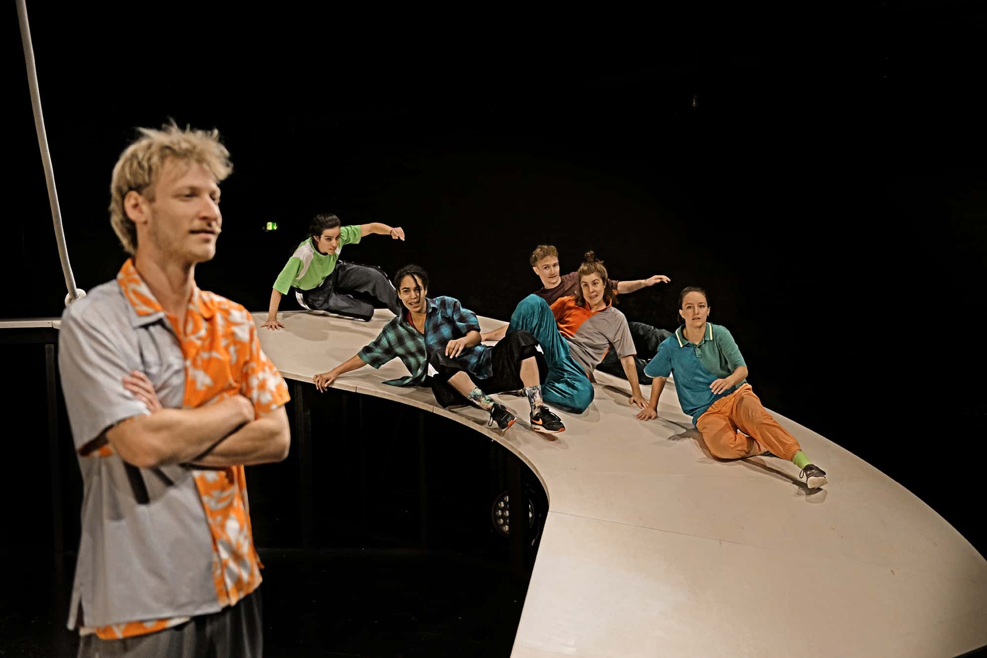 "Aus der Kurve fliegen - Tanztheater" | Foto: Andreas Etter